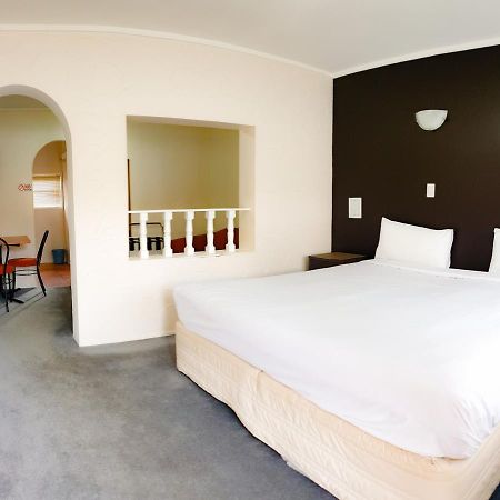 פאיהייה Casa Bella Motel מראה חיצוני תמונה